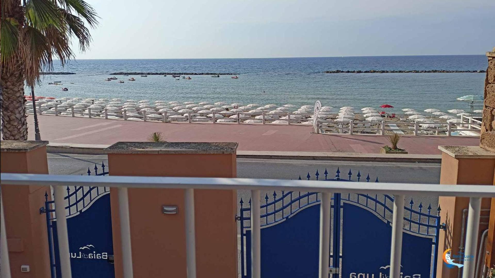 Baia Di Luna Santa Marinella Exterior foto